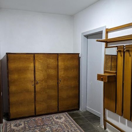 Communist Style Room Shkodër Exterior foto